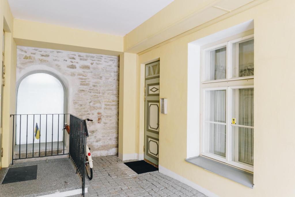 Dream Stay - Art Gallery Family Apartment With 2 Bathrooms 탈린 외부 사진
