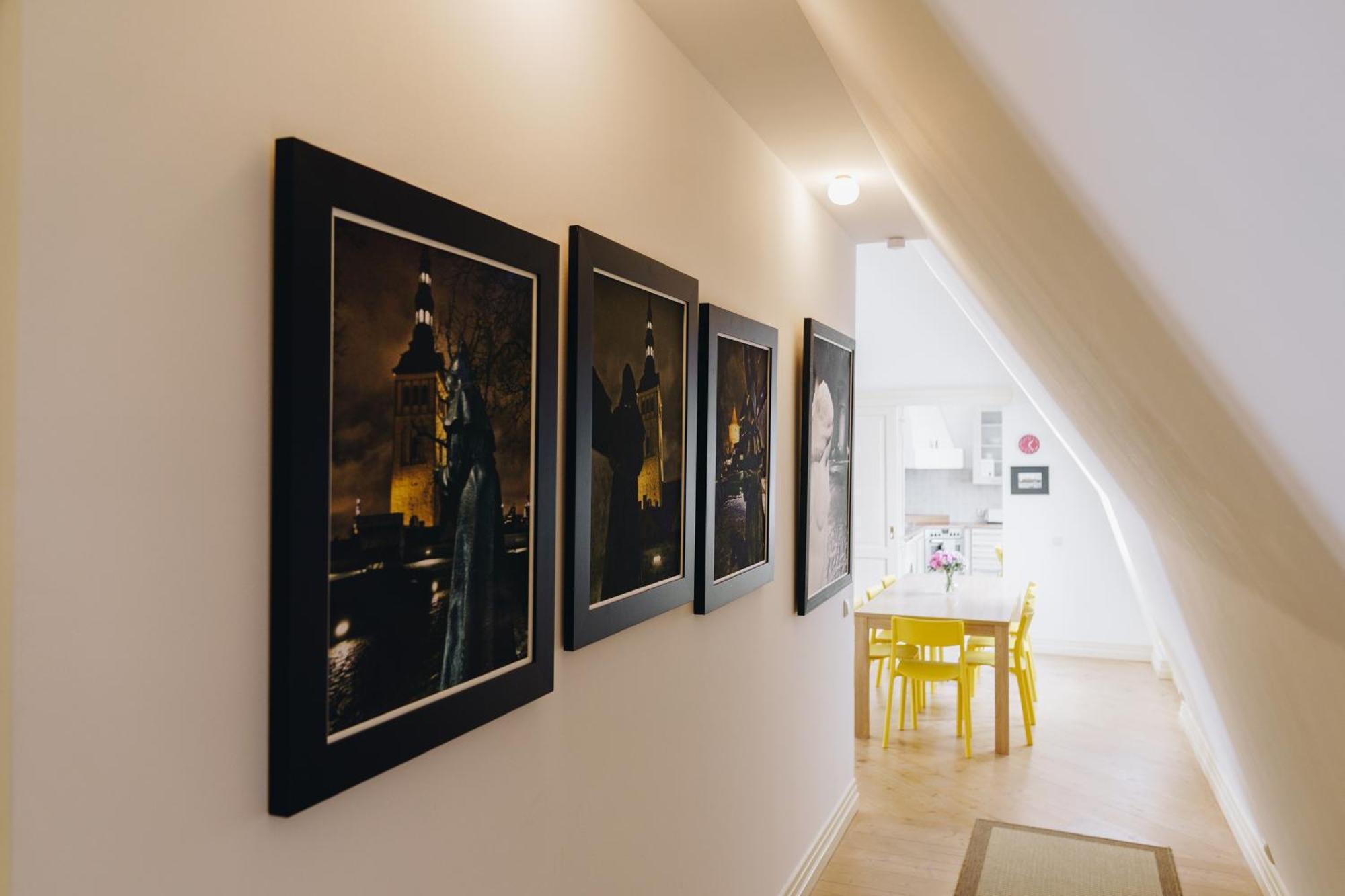 Dream Stay - Art Gallery Family Apartment With 2 Bathrooms 탈린 외부 사진